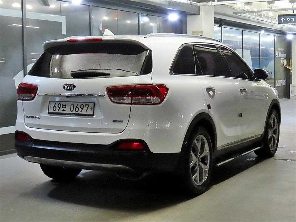 KIA Sorento - Vista 4