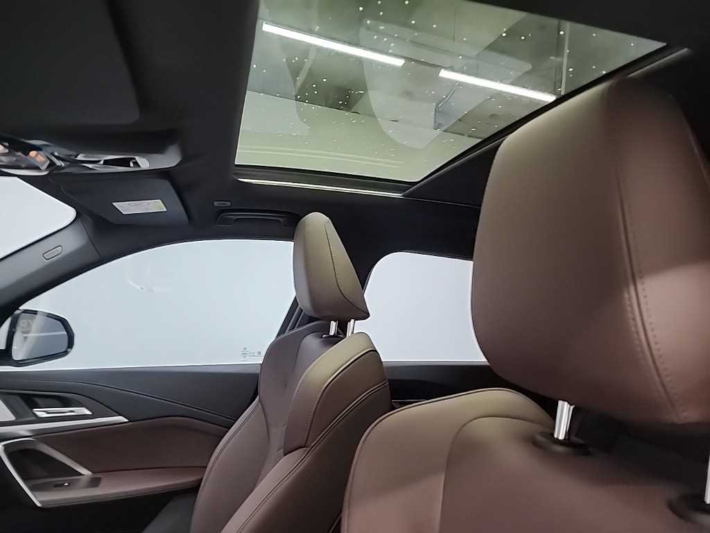 BMW iX1 2024 - Importación desde Corea - HF Imports Iquique - Foto 14