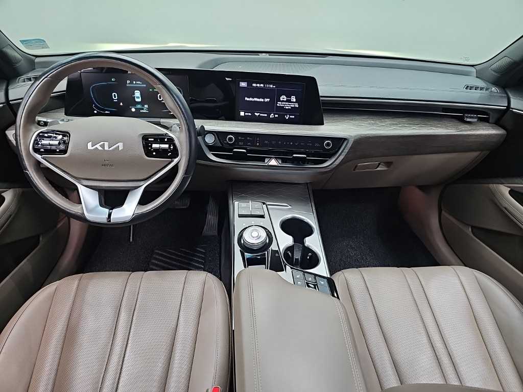 KIA K8 - Vista 7