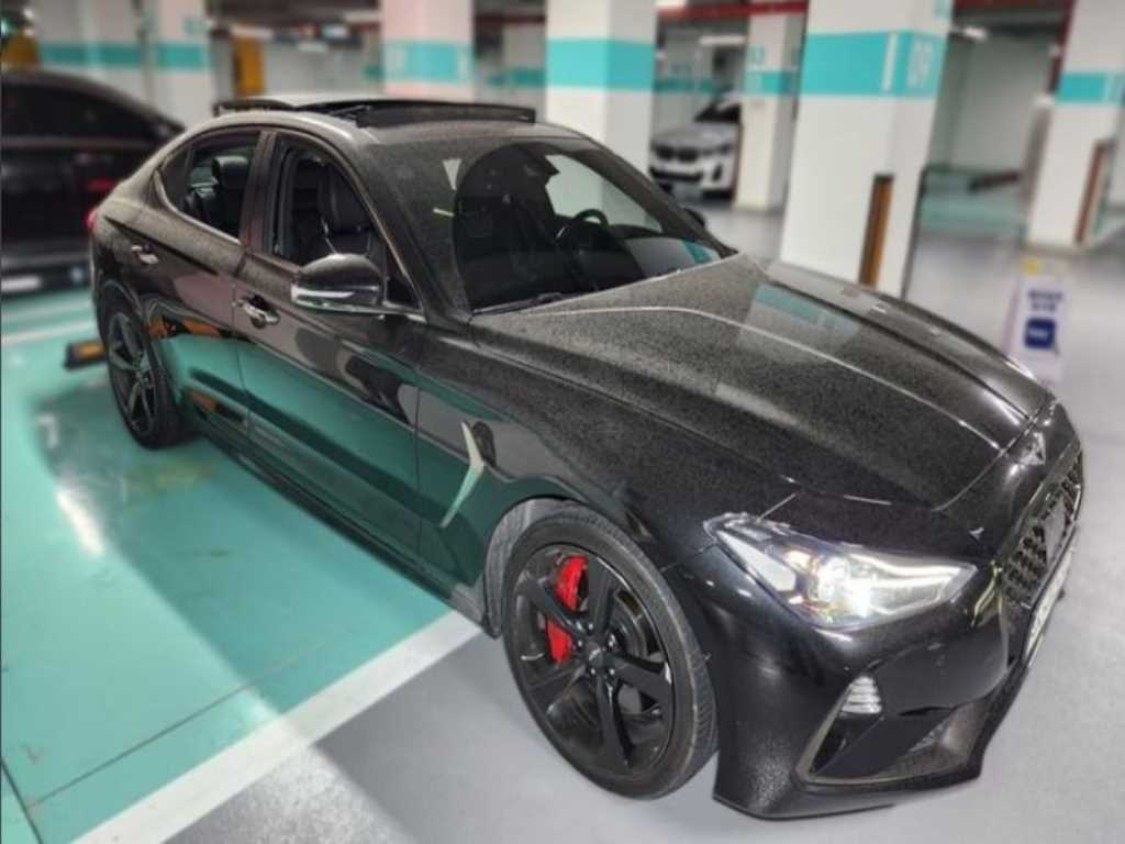 Genesis G70 - Vista 4
