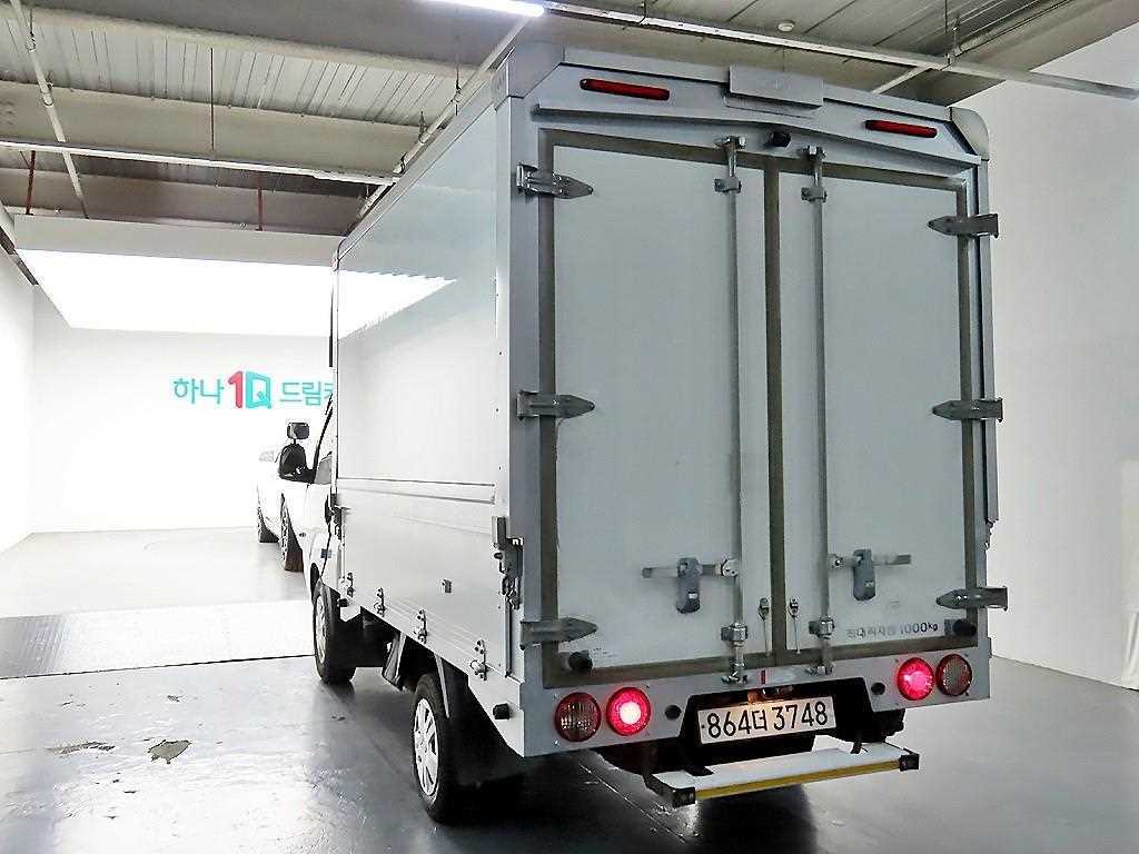 Small Truck Top_Wingbody 2023 Blanco - Importación desde Corea - HF Imports Iquique - Foto 15