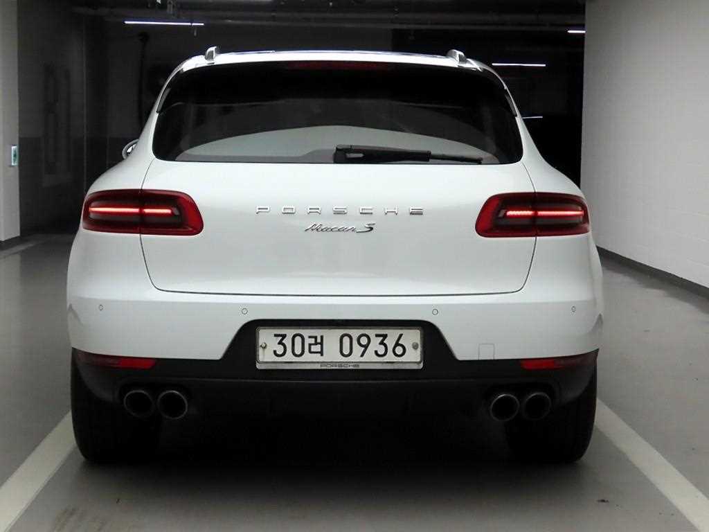 Porsche Macan - Vista 3