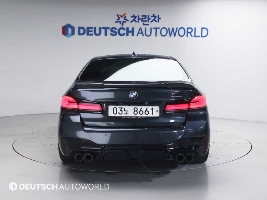 BMW 5 Series - Vista 5