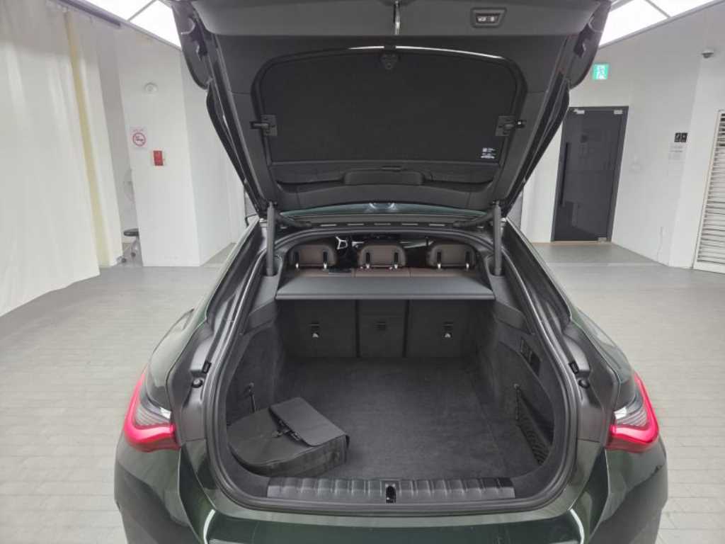 BMW i4 2022 - Importación desde Corea - HF Imports Iquique - Foto 17