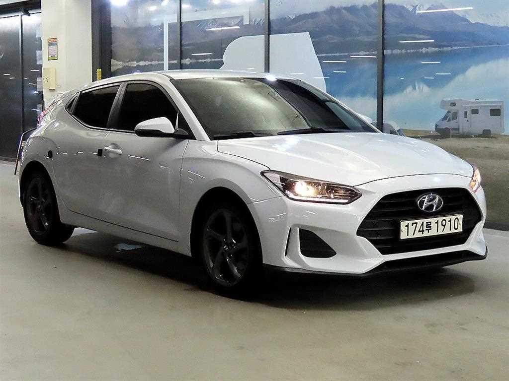 HYUNDAI Veloster 2018 Blanco - Importación desde Corea - HF Imports Iquique - Foto 1