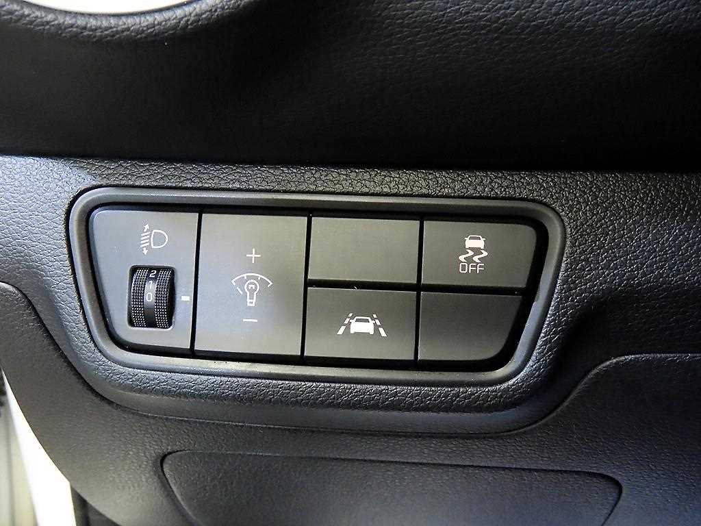 KIA K3 2019 Blanco - Importación desde Corea - HF Imports Iquique - Foto 14