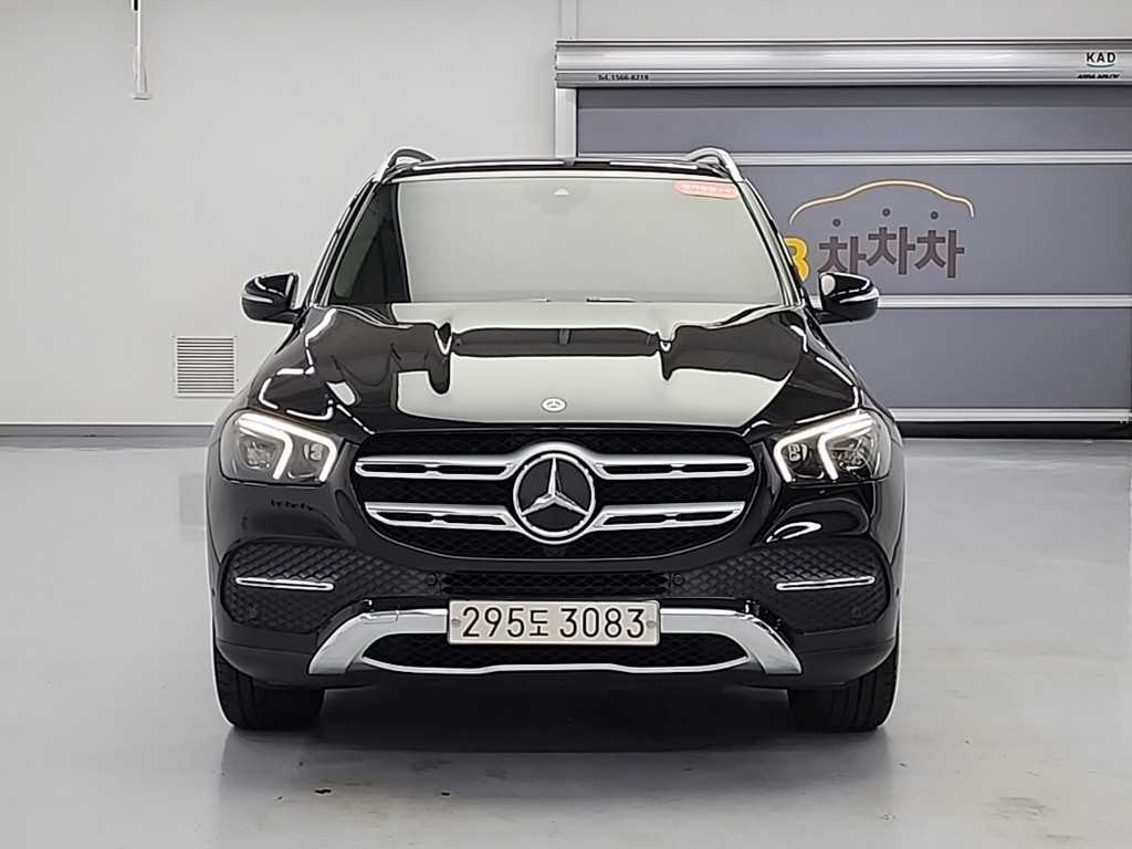 Mercedes Benz GLE Class - Vista 2