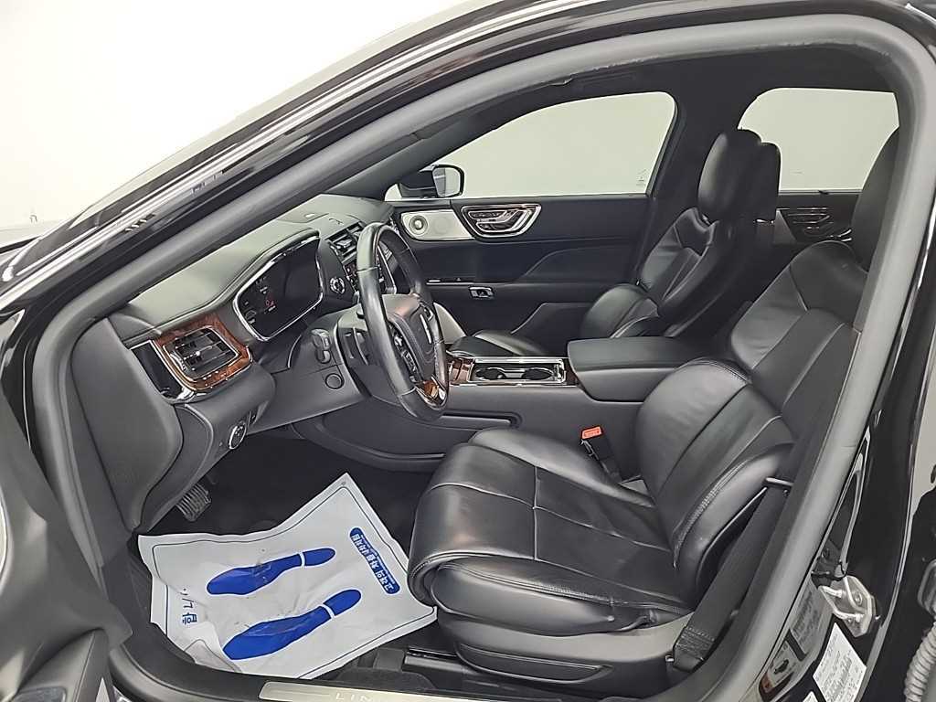 Lincoln Continental - Vista 11