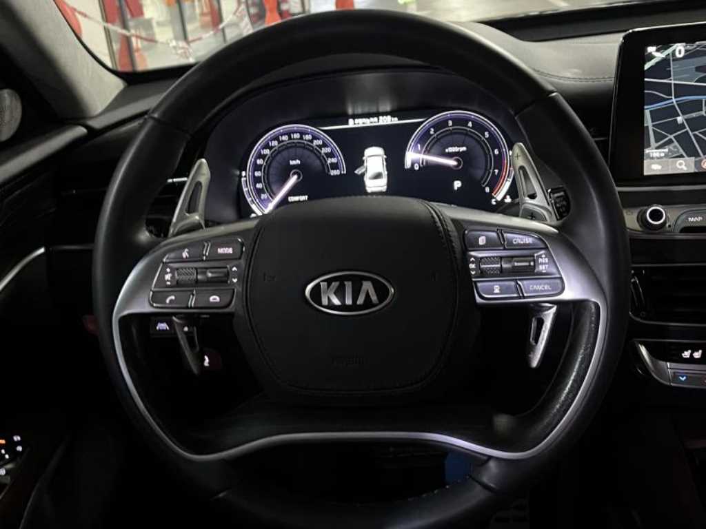 KIA K9 - Vista 12
