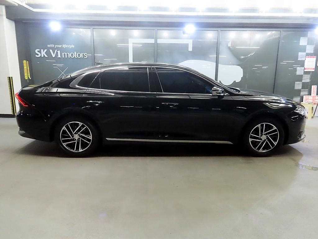 HYUNDAI Grandeur - Vista 3