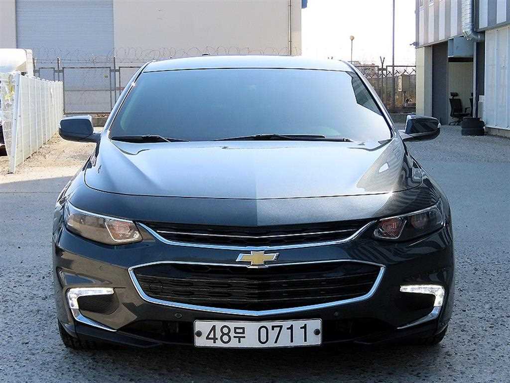 Chevrolet Malibu 2017 Gris - Importación desde Corea - HF Imports Iquique - Foto 1