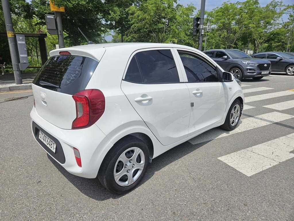 KIA Morning - Vista 4