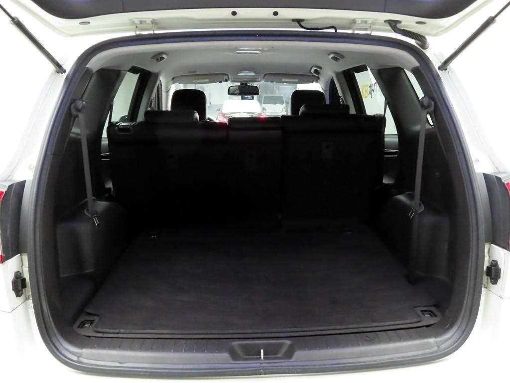 HYUNDAI Santa Fe - Vista 5