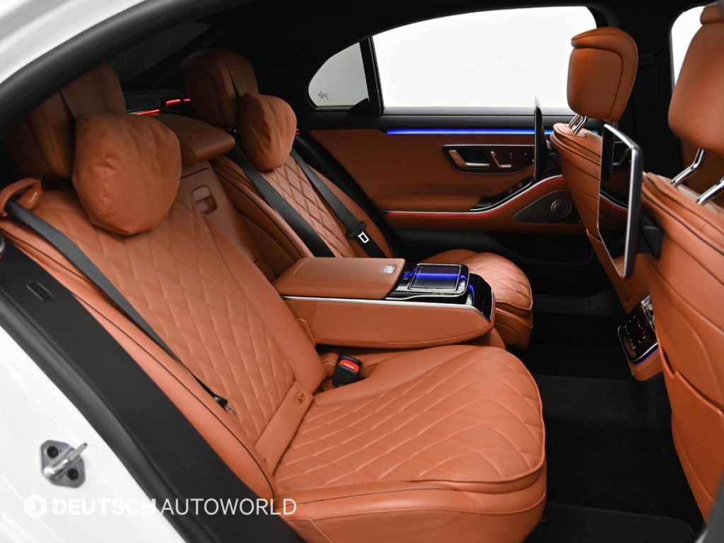 Mercedes Benz S Class - Vista 12