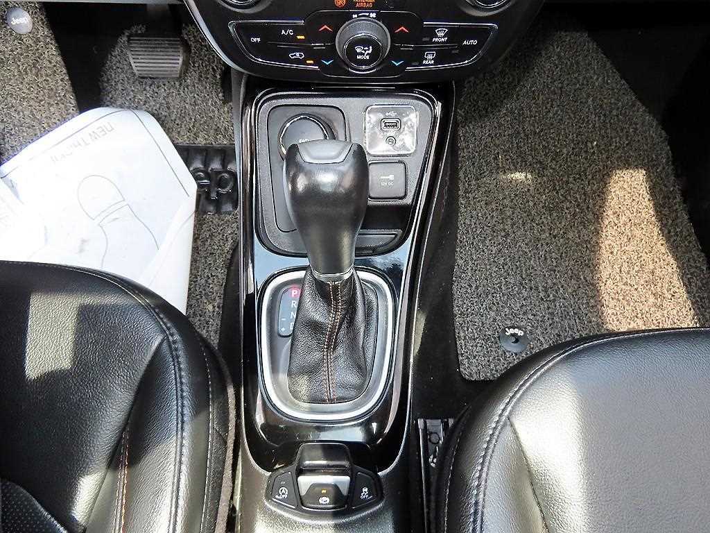 Jeep Compass - Vista 10