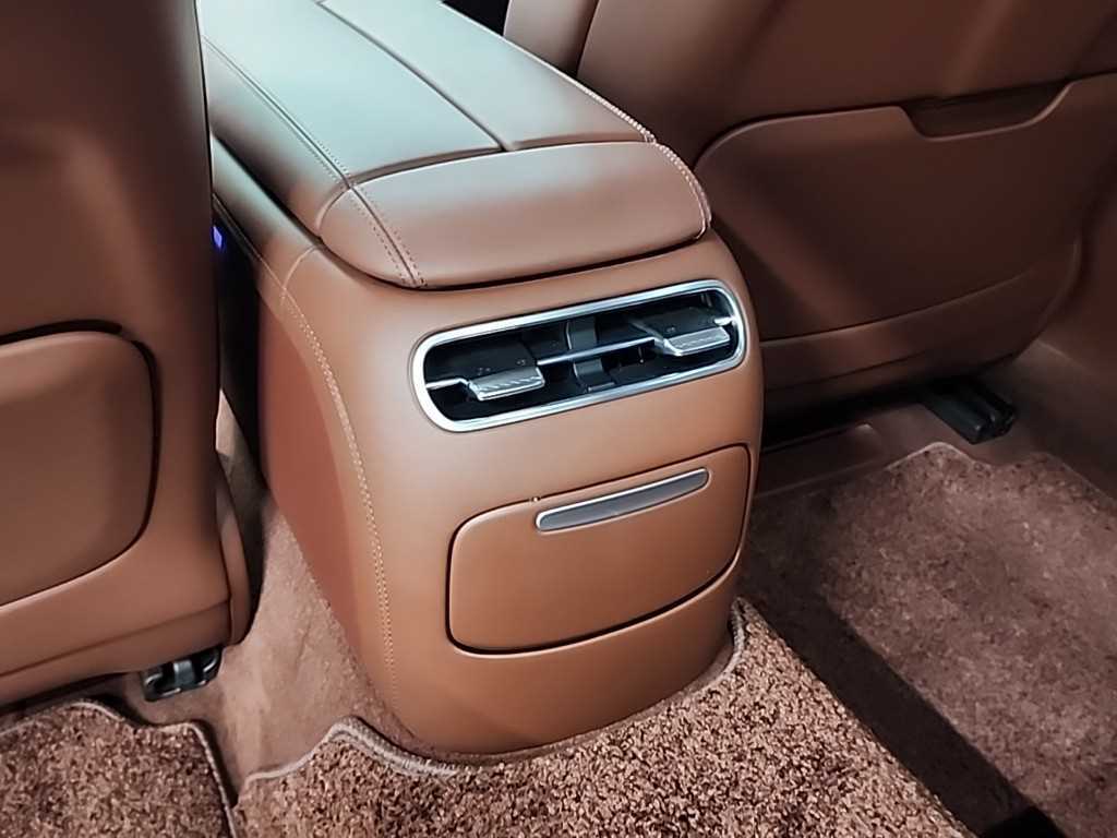 Genesis G90 2023 Negro - Importación desde Corea - HF Imports Iquique - Foto 13