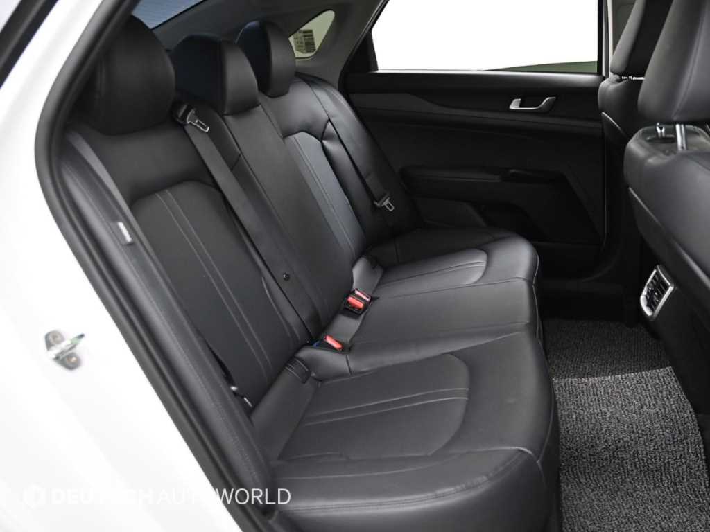 KIA K5 - Vista 12