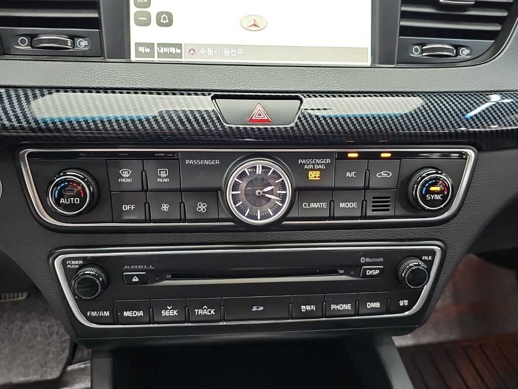 KIA K7 - Vista 10