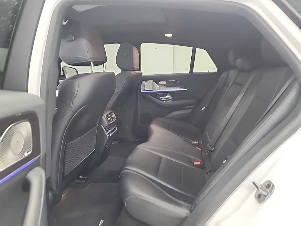 Mercedes Benz GLE Class - Vista 12