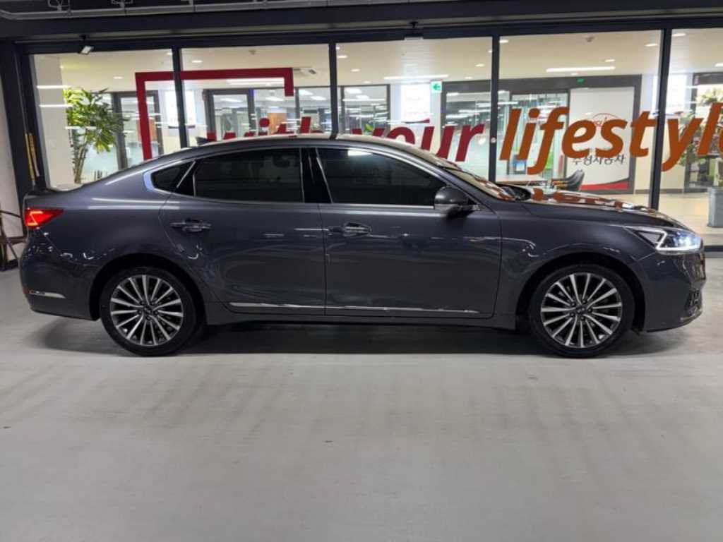 KIA K7 - Vista 3