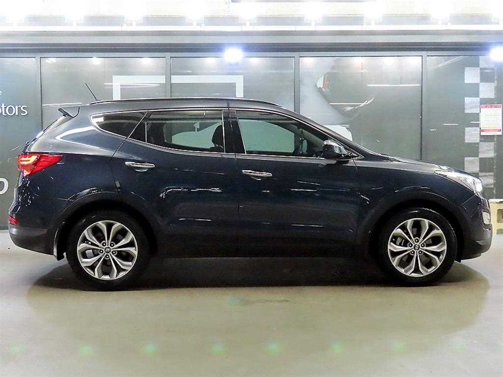 HYUNDAI Santa Fe - Vista 3