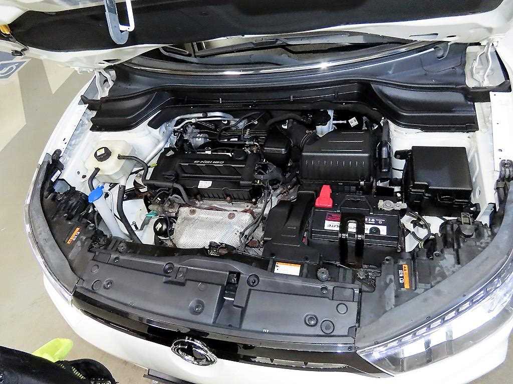 Ssangyong Tivoli 2018 Blanco - Importación desde Corea - HF Imports Iquique - Foto 18