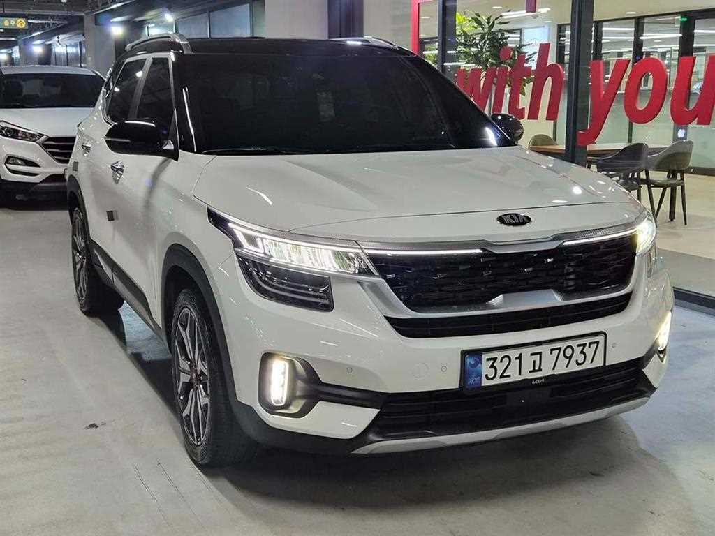 KIA Seltos 2022 Blanco - Importación desde Corea - HF Imports Iquique - Foto 1