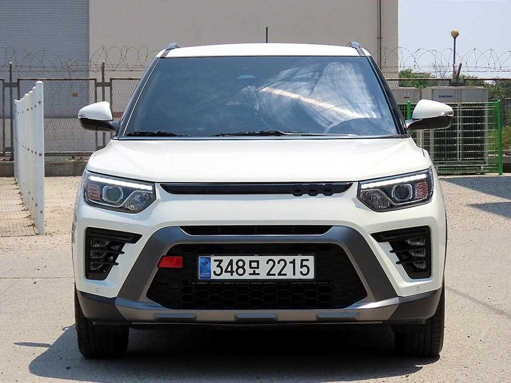 Ssangyong Tivoli 2025 Blanco - Importación desde Corea - HF Imports Iquique - Foto 1