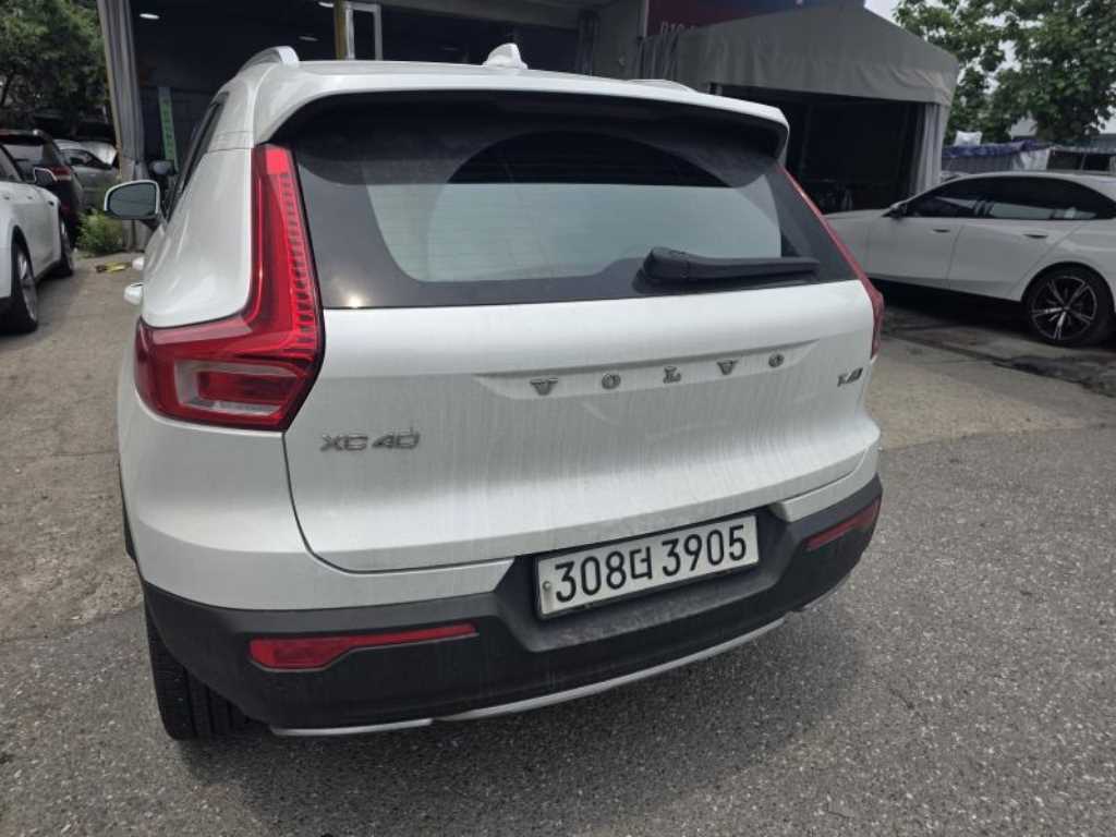 Volvo XC40 - Vista 2