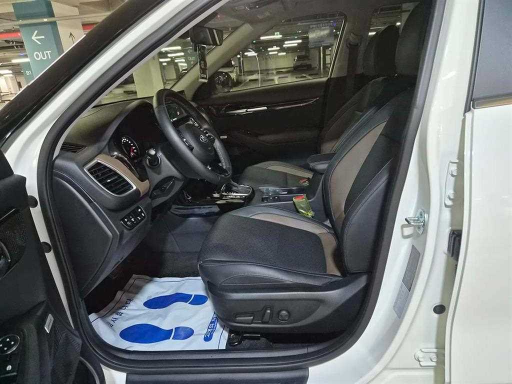 KIA Seltos - Vista 6