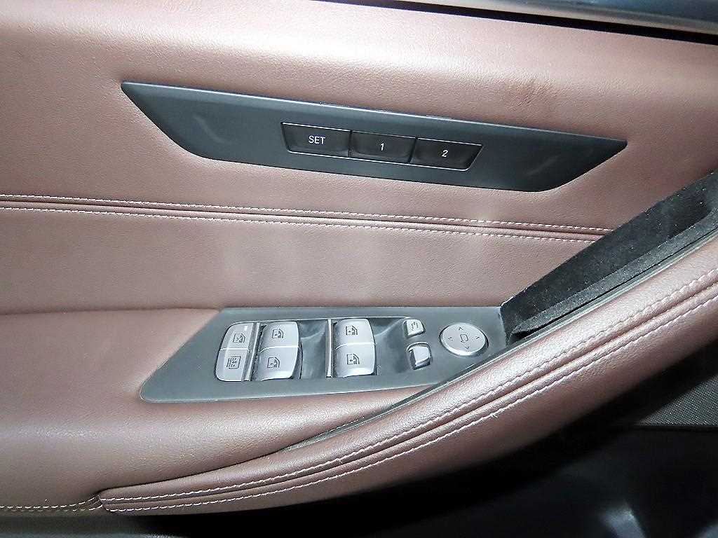 BMW 5 Series 2022 Gris - Importación desde Corea - HF Imports Iquique - Foto 13