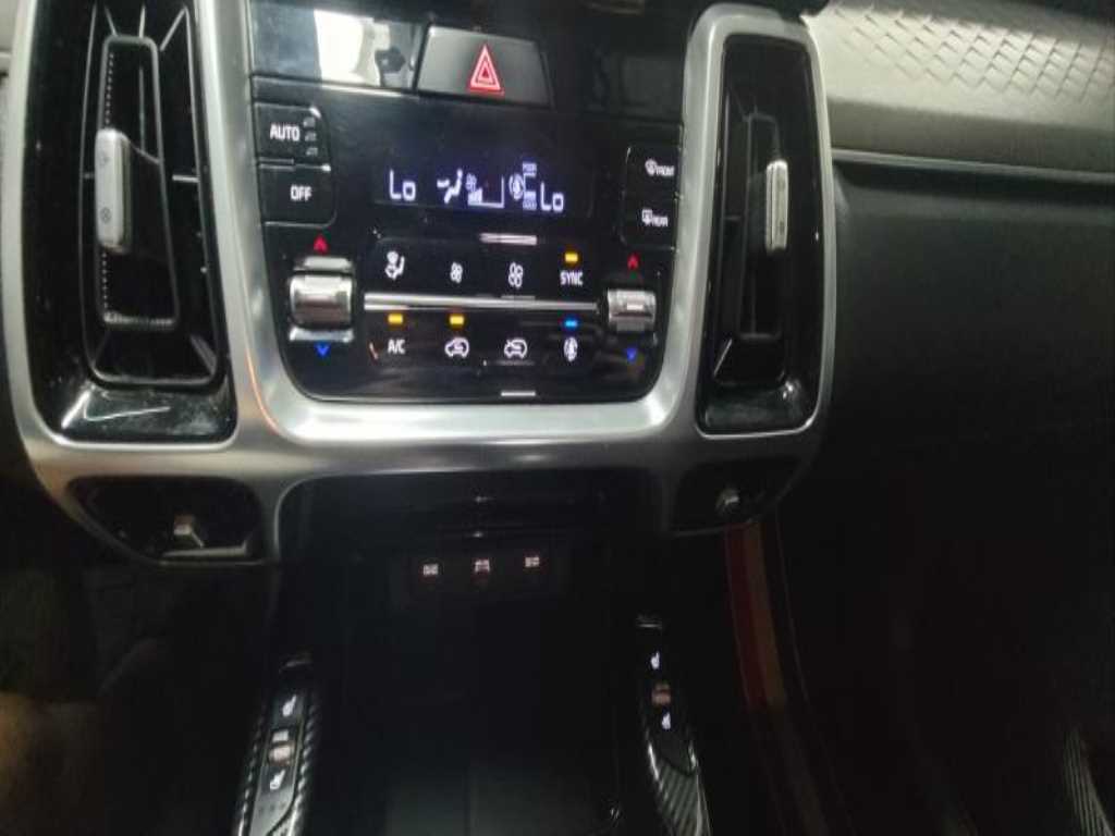 KIA Sorento - Vista 10