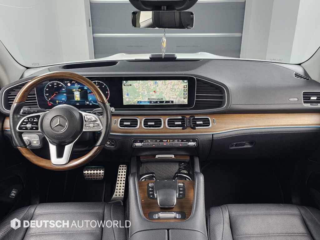 Mercedes Benz GLS Class - Vista 7