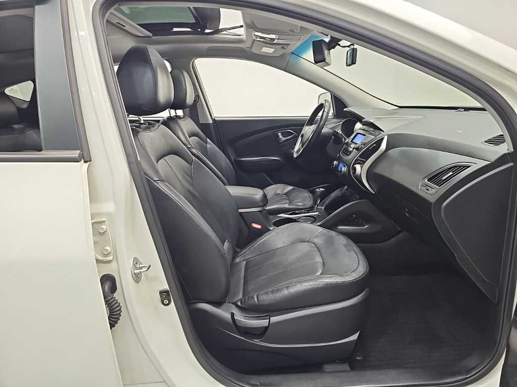HYUNDAI Tucson 2011 Blanco - Importación desde Corea - HF Imports Iquique - Foto 19