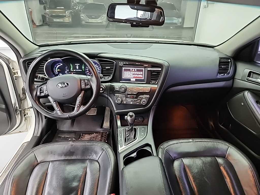 KIA K5 - Vista 7