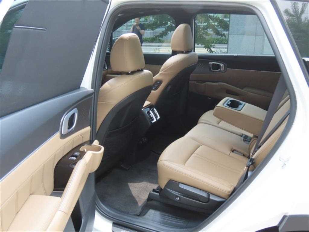 KIA Sorento 2024 Blanco - Importación desde Corea - HF Imports Iquique - Foto 13