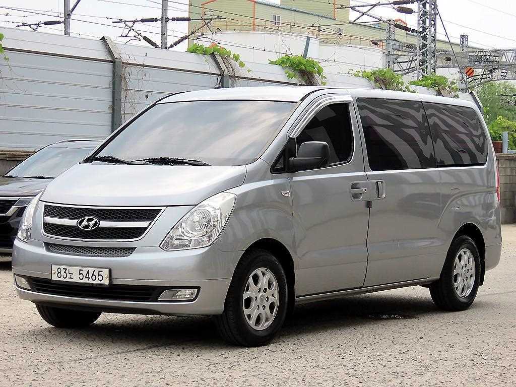 HYUNDAI Starex 2014 Plateado - Importación desde Corea - HF Imports Iquique - Foto 1