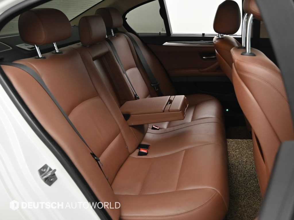 BMW 5 Series - Vista 12
