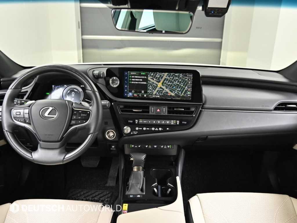 Lexus ES - Vista 7