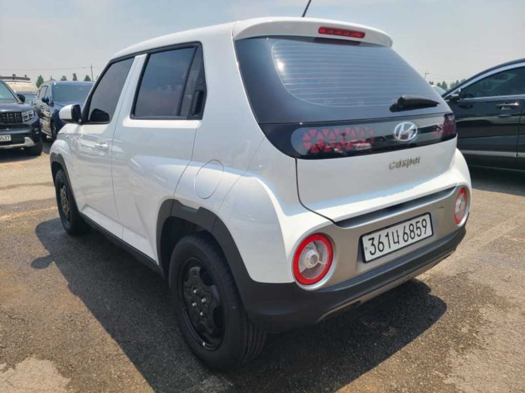 HYUNDAI Casper - Vista 4