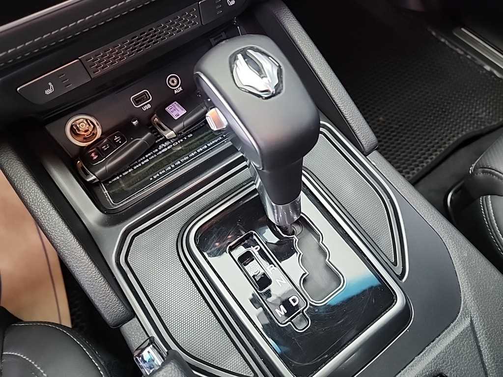 Ssangyong Rexton - Vista 8