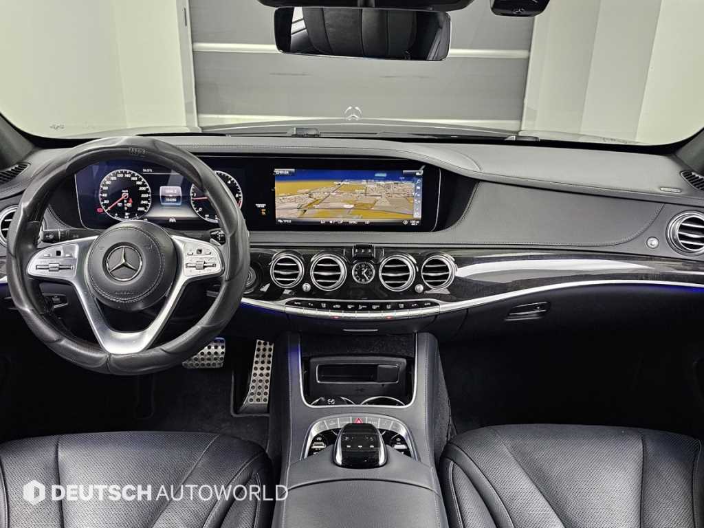 Mercedes Benz S Class - Vista 8