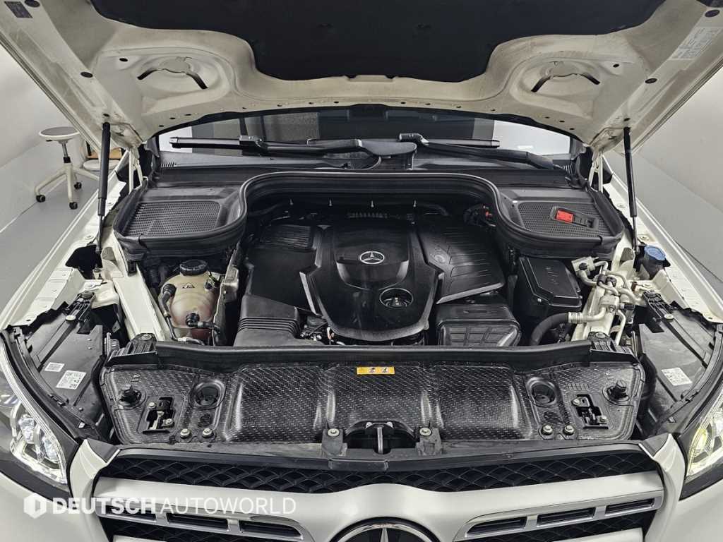 Mercedes Benz GLS Class - Vista 6