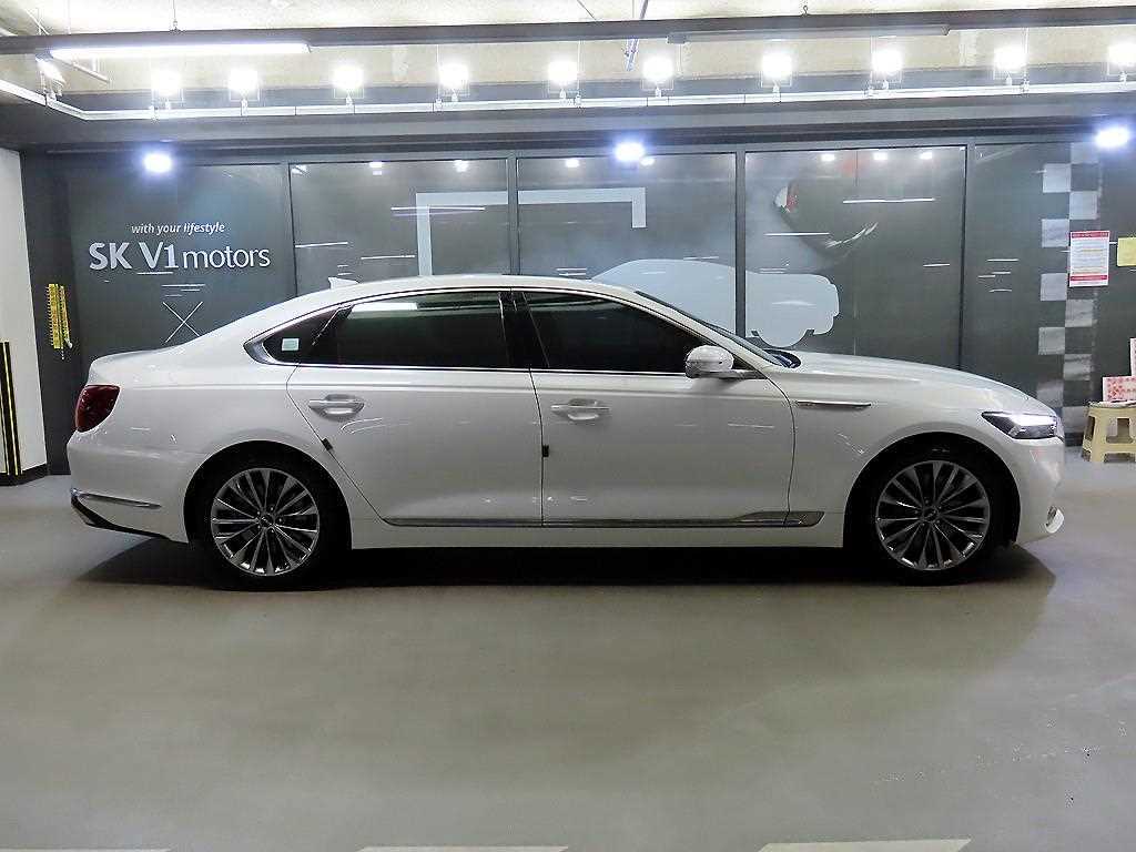 KIA K9 - Vista 3
