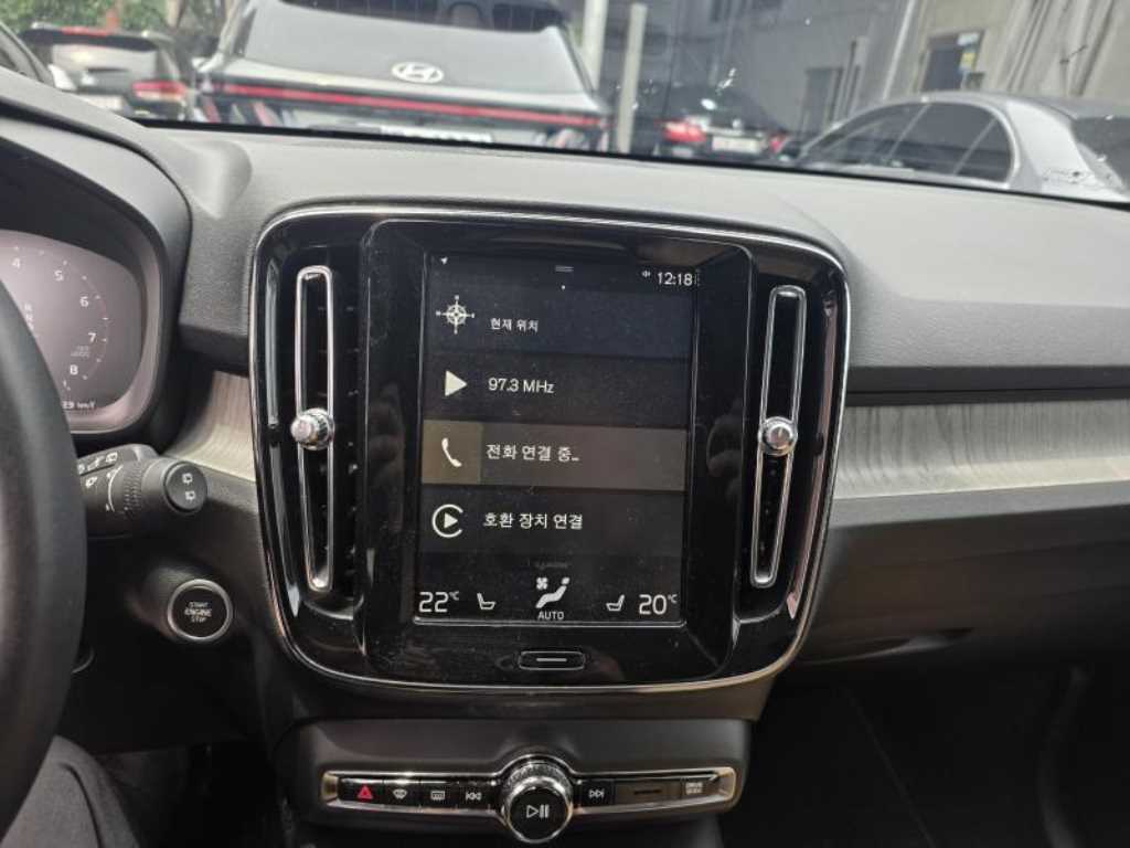 Volvo XC40 - Vista 5