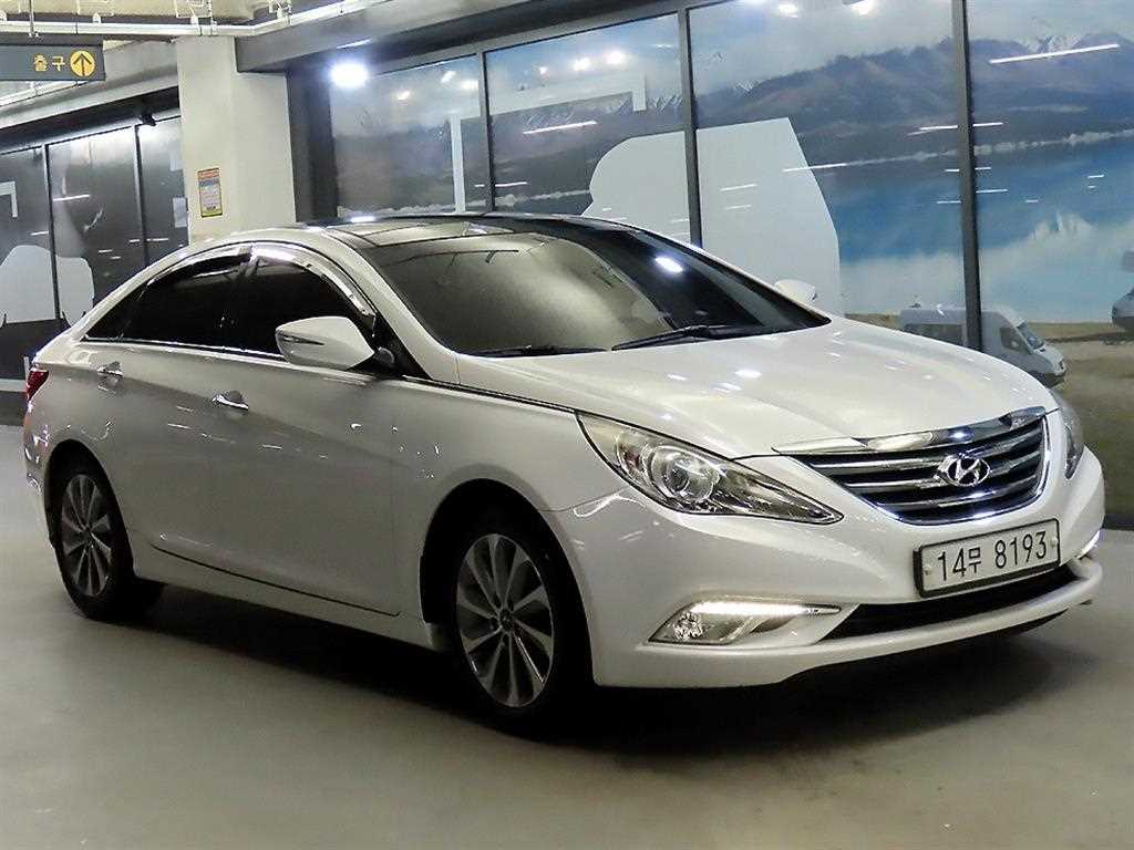 HYUNDAI Sonata 2014 Blanco - Importación desde Corea - HF Imports Iquique - Foto 1