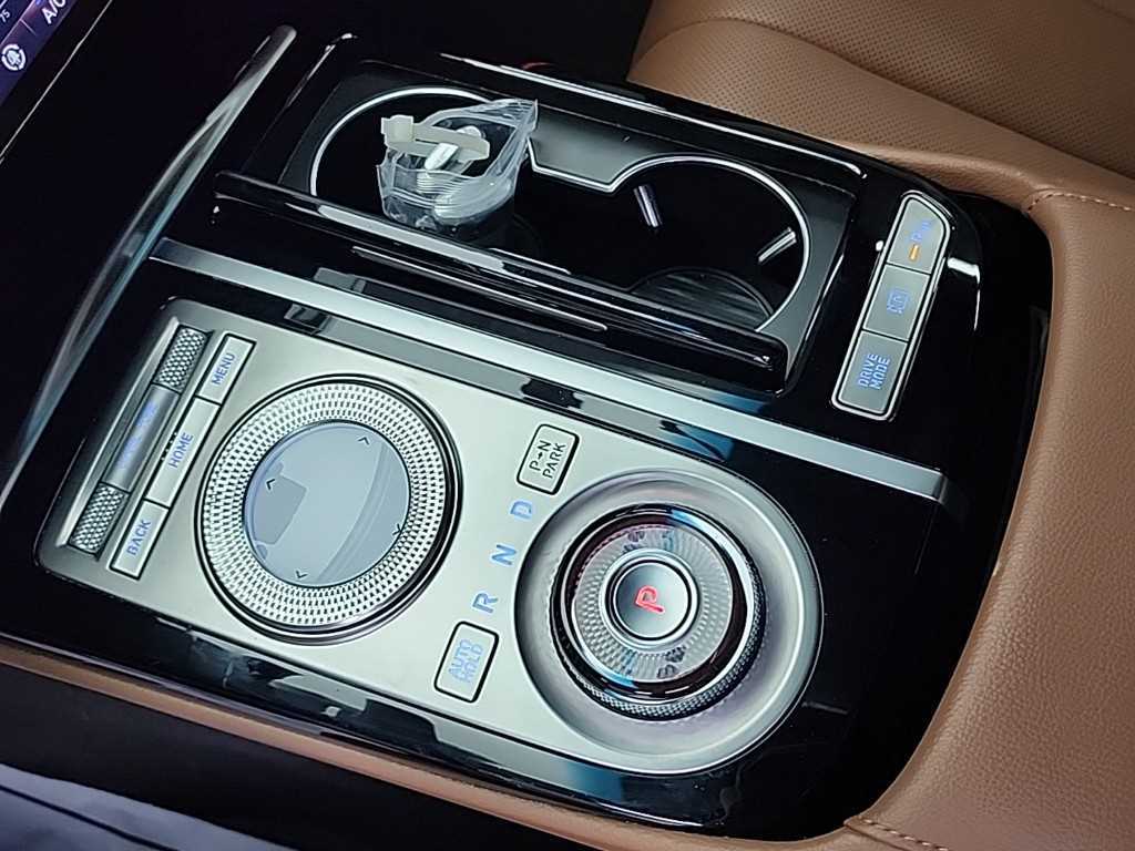 Genesis G80 - Vista 8