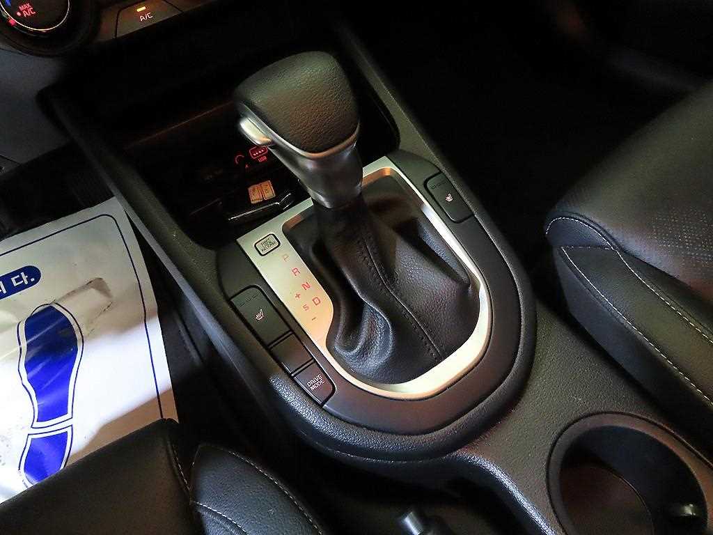 KIA K3 - Vista 12