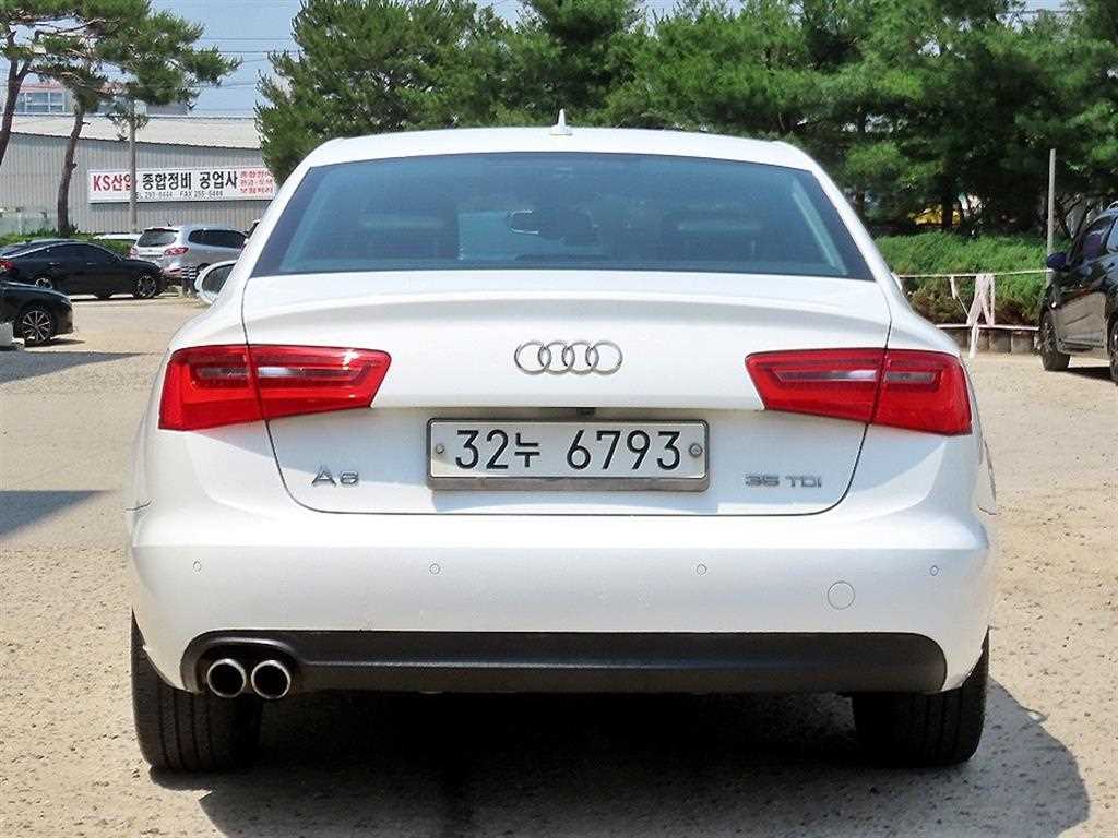 Audi A6 - Vista 4