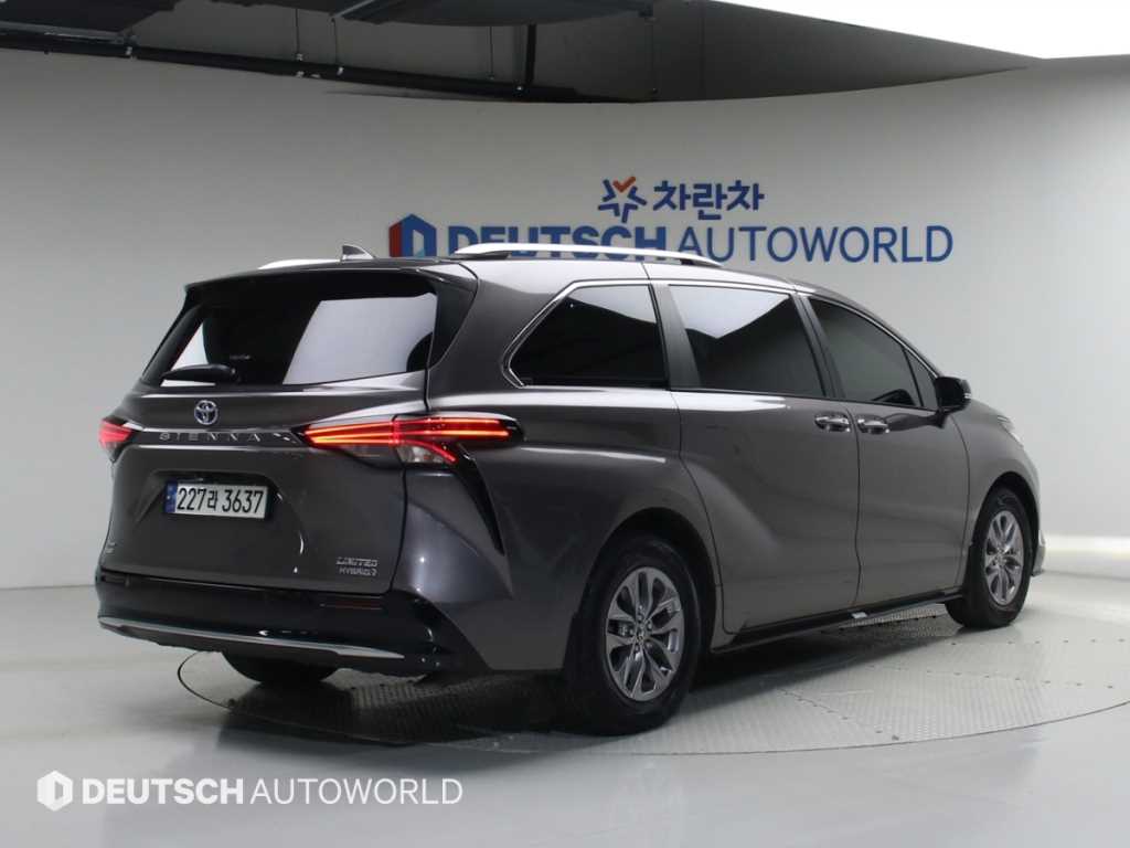 Toyota Siena - Vista 4